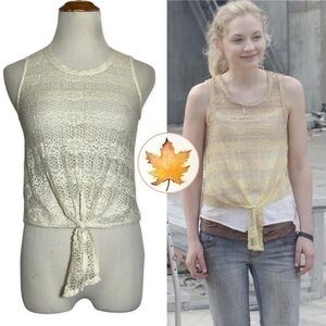 Chloe K • Ivory Floral Lace Knot Front Crop Tank Top XS ASO Beth Greene